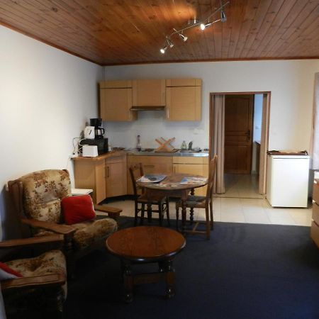 Hotel Les Charmilles De Mormal Landrecies Εξωτερικό φωτογραφία