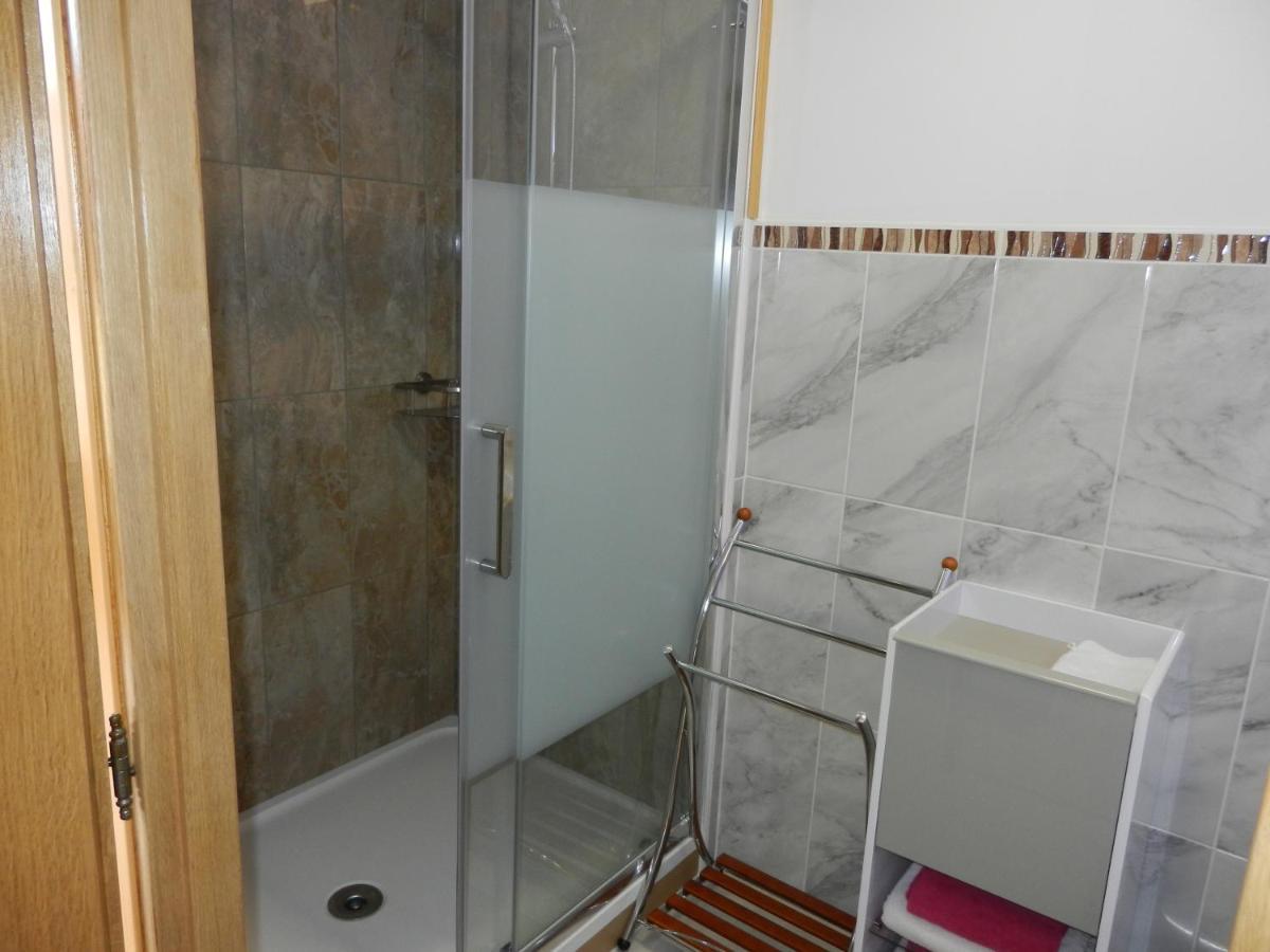 Hotel Les Charmilles De Mormal Landrecies Εξωτερικό φωτογραφία