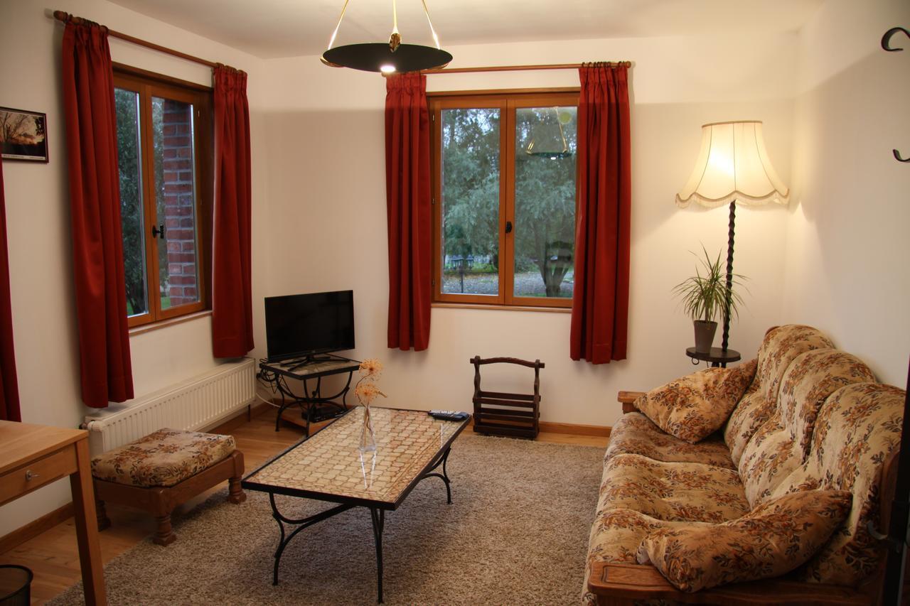 Hotel Les Charmilles De Mormal Landrecies Δωμάτιο φωτογραφία