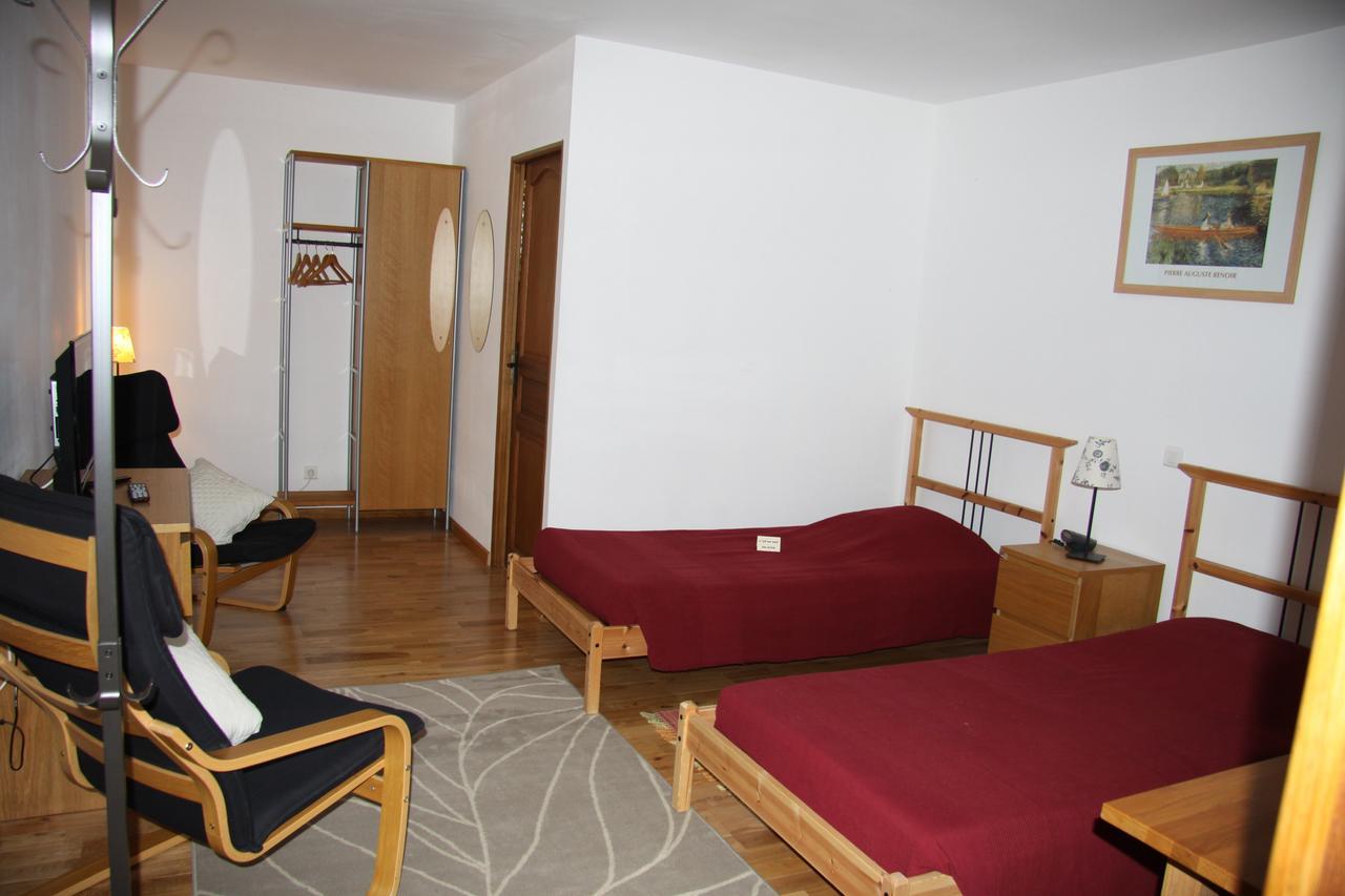 Hotel Les Charmilles De Mormal Landrecies Δωμάτιο φωτογραφία