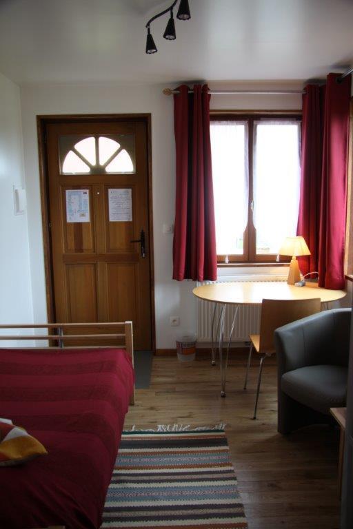 Hotel Les Charmilles De Mormal Landrecies Εξωτερικό φωτογραφία