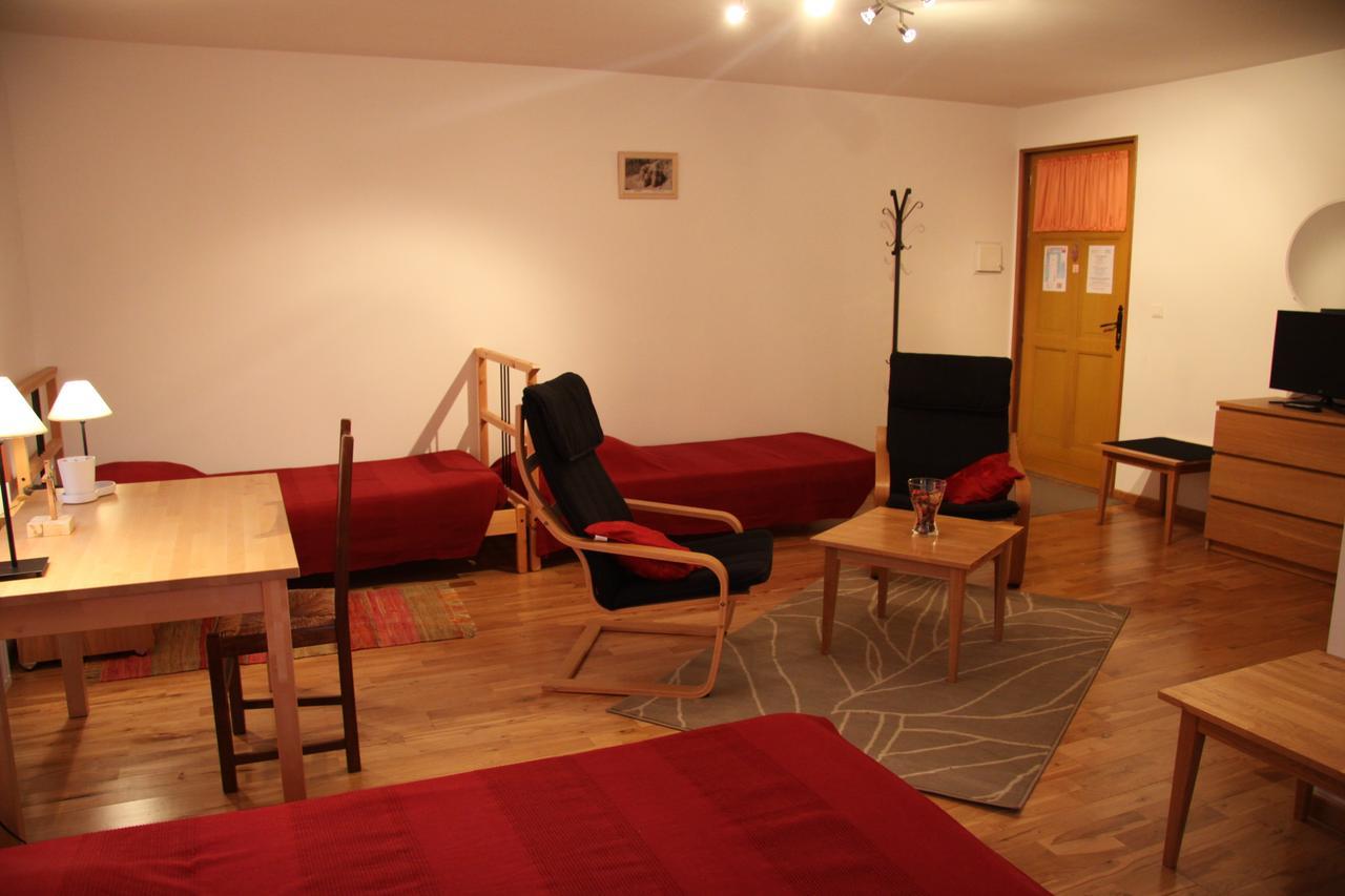 Hotel Les Charmilles De Mormal Landrecies Εξωτερικό φωτογραφία